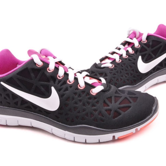 Nike Shoes - Nike TR Fit 3